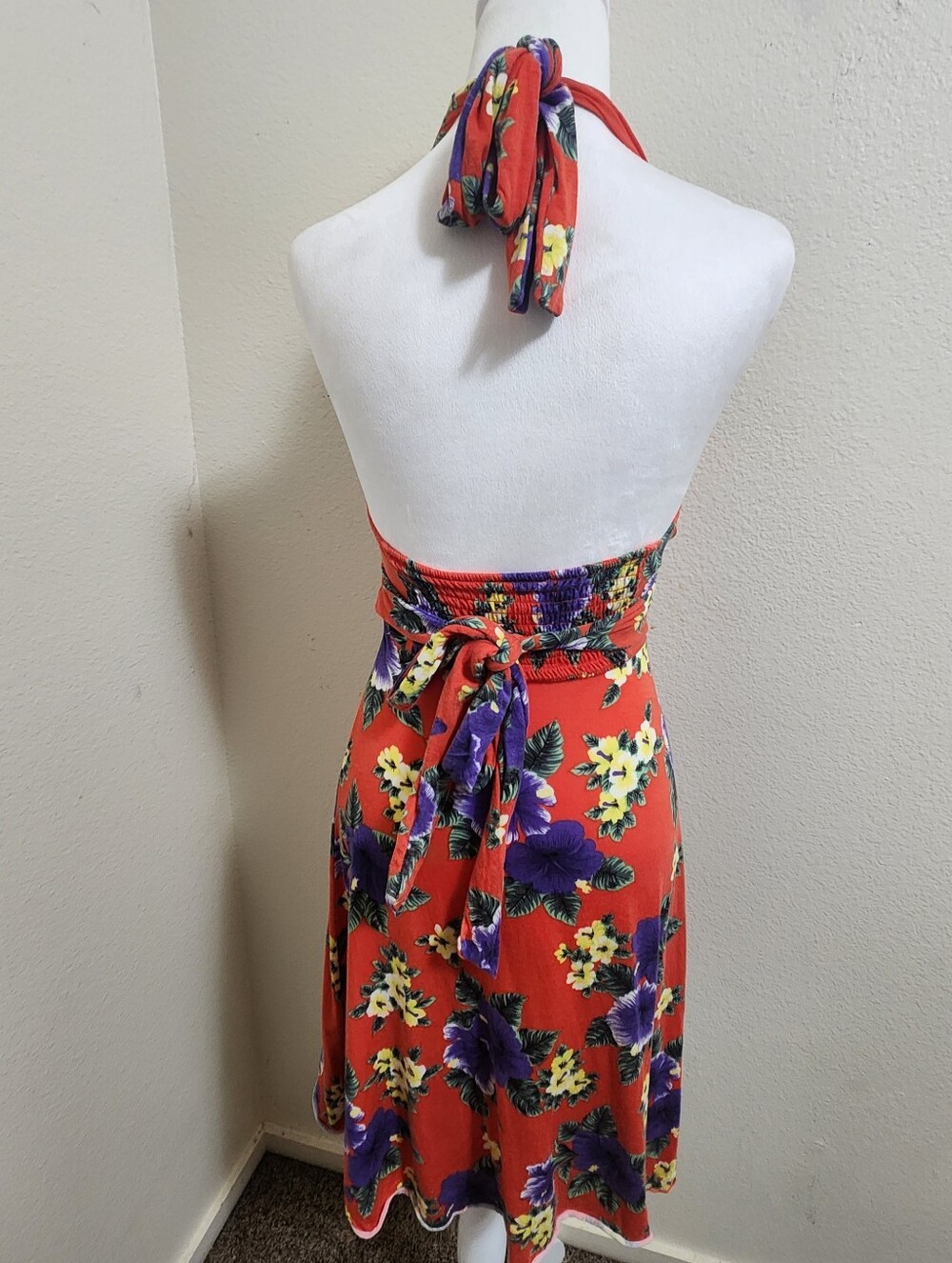 💐VTG Free People Red Tropical Floral Halter Hawaiian Dress Size S Boho Beach - Picture 7 of 16